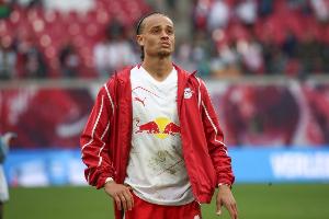 ayx-图片报：西蒙斯离队的概率降至50%，切尔西得先卖人才能签他