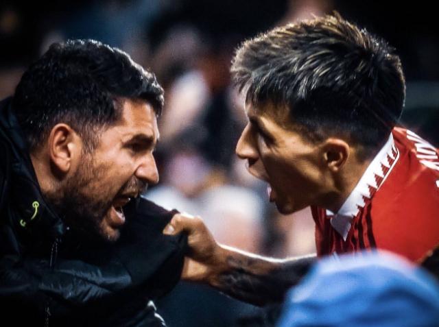 1666532155119098577.png 曼联.png