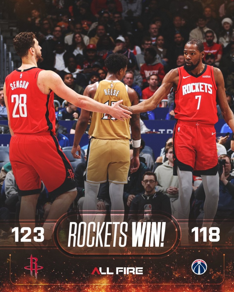 爱游戏娱乐-合砍62分！火箭官方赢球海报：杜兰特与申京携手登上封面